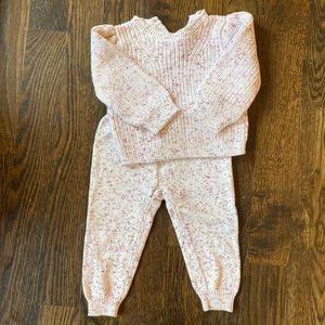 Like new! Gap 18-24 months sweater set